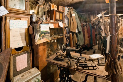 Saint-Véran, une des plus vieilles maisons du village, Musée de l'habitat et de la vie d'autrefois restée en état depuis 1976, dernier témoignage du passé