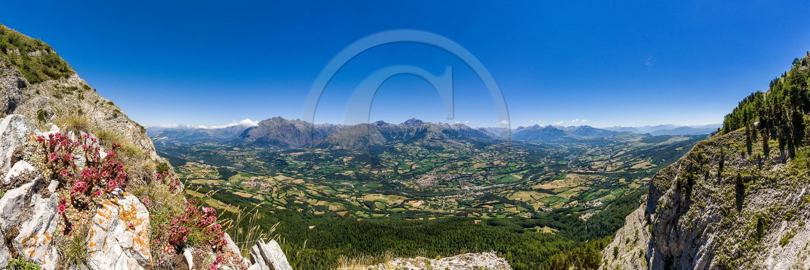 Vallée du Champsaur,  La Fare-en-Champsaur, randonnée de Moute