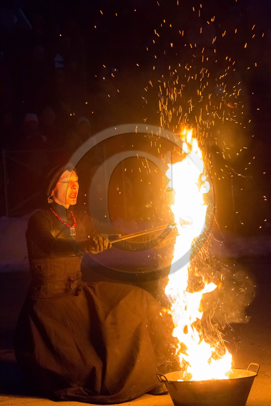 Lac de Serre-Ponçon, Savines-le-Lac, spectacle  Neige de Feu