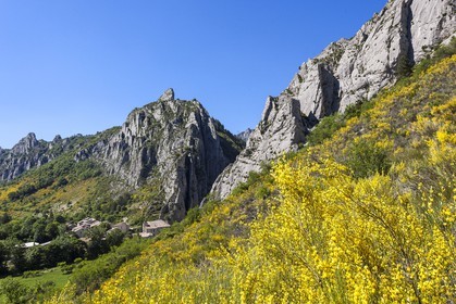 vallée du Buëch, village de Sigottier