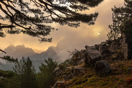 Les Aiguilles de Bavella (forchi di Bavedda )