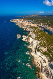Bonifacio, falaises de calcaire