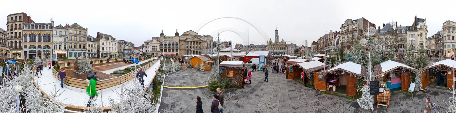 La patinoire en glace naturelle installée par Synerglace à Sai