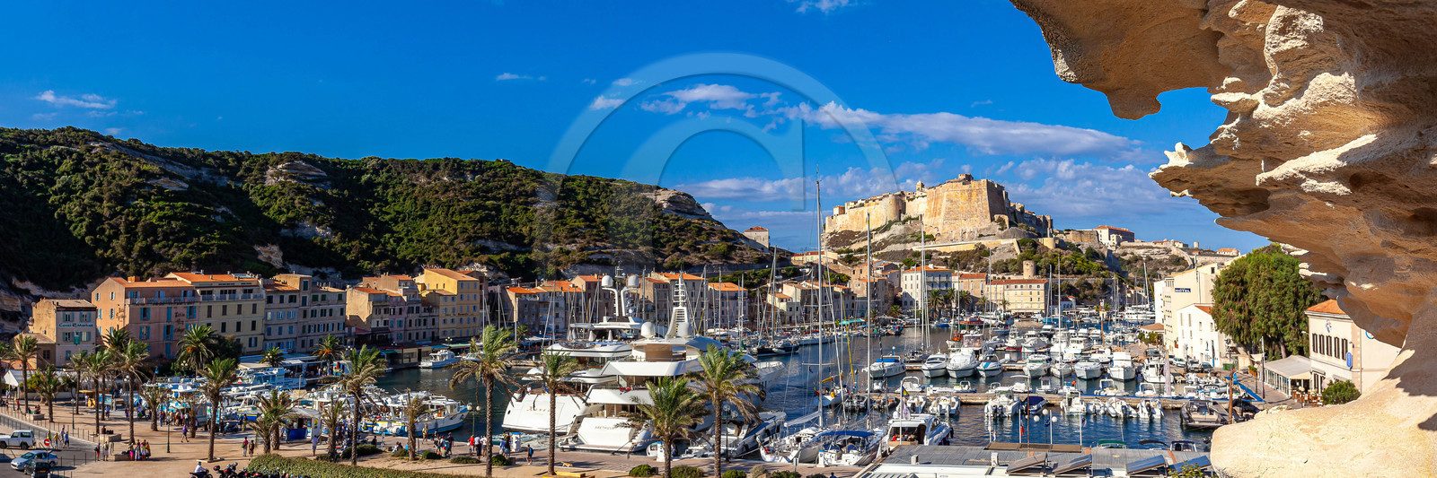 Bonifacio, la Citadelle et le port