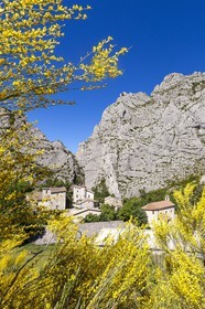 vallée du Buëch, village de Sigottier