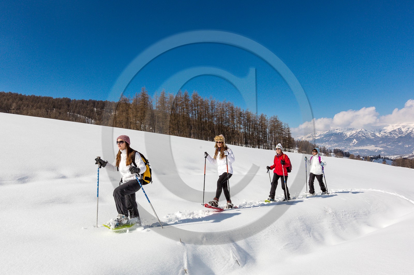 Ancelle, col de Moissière, randonnée à raquettes à neige