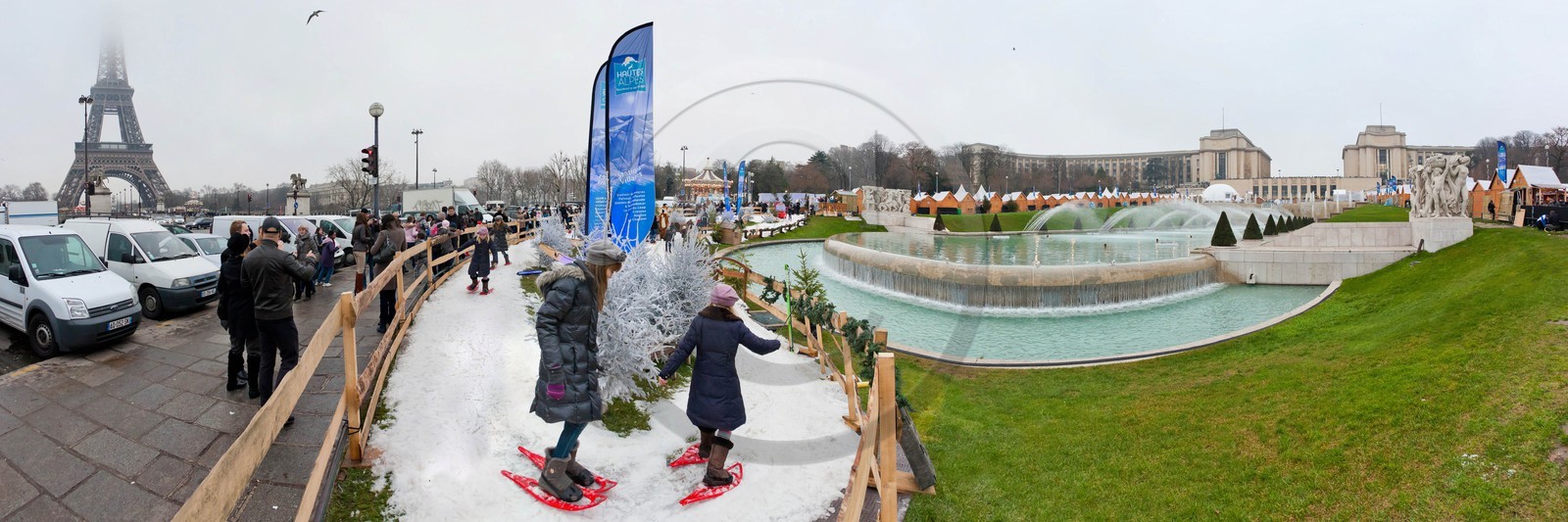 Paris, 2011, le village de Noël du Trocadéro et son univers de
