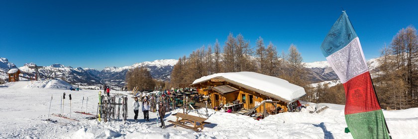 Station de ski Sauze Super-Sauze, Restaurant du Dôme, restaurant d'altitude