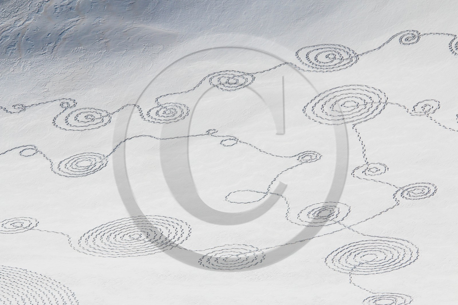 Serre-Chevalier, Snow drawings, une œuvre de l'artiste Sonja Hinrichsen