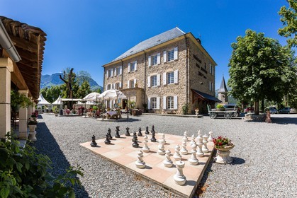 Château des Herbeys, Hôtel ***  Restaurant gastronomique