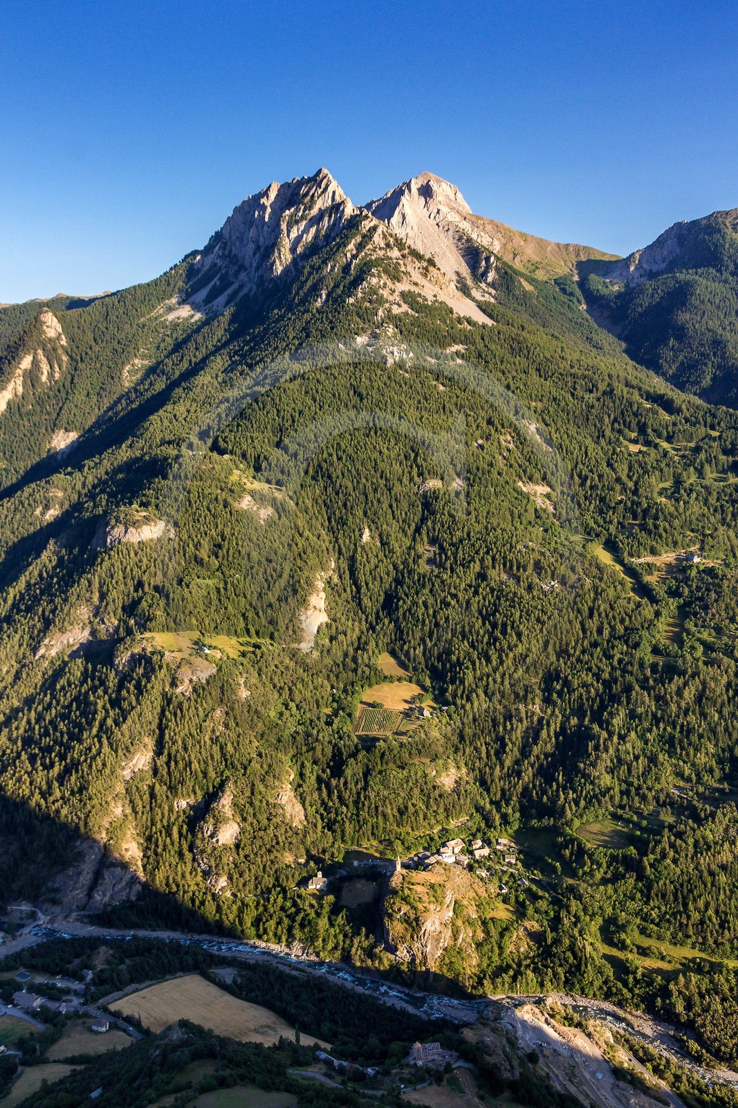 Méolans-Revel, la Séolane des Beysses, la Petite Séolane et la Grande Séolane