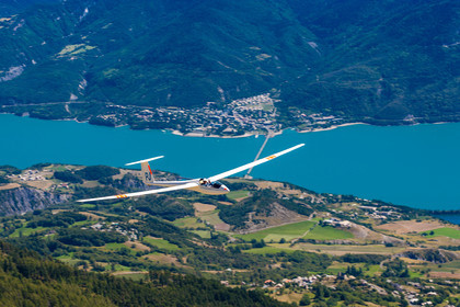 Lac de Serre-Ponçon, vol à voile