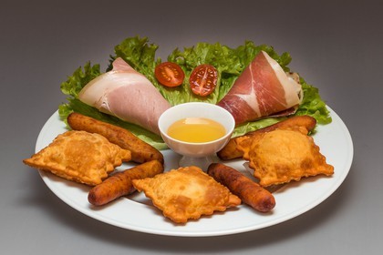 Saveurs des Montagnes, Le Champ d'Or, assiette du Champsaur, tourtons et ravioles