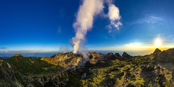 La Soufrière, volcan actif de la Guadeloupe