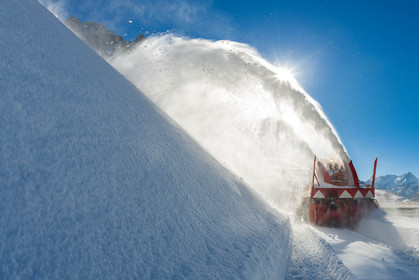 Col du Lautaret, déneigement