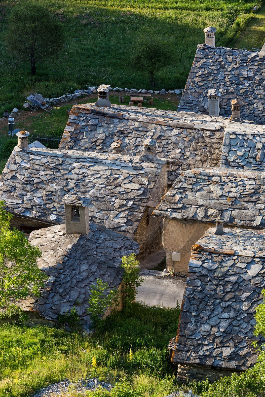 Saint-Paul-sur-Ubaye, hameau Maurin, Maljasset, toiture en lauze