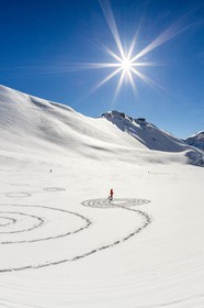 Serre-Chevalier, Snow drawings, une œuvre de l'artiste Sonja Hinrichsen