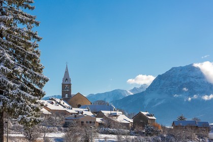 Pays de Serre-Ponçon, village de Chorges