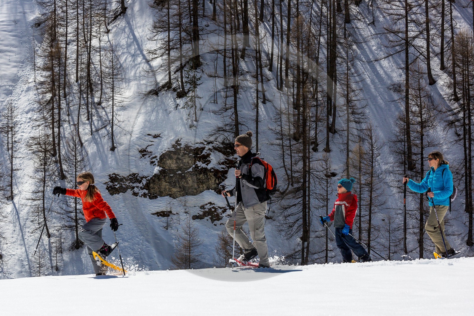 Crévoux, randonnée famille en raquettes à neige