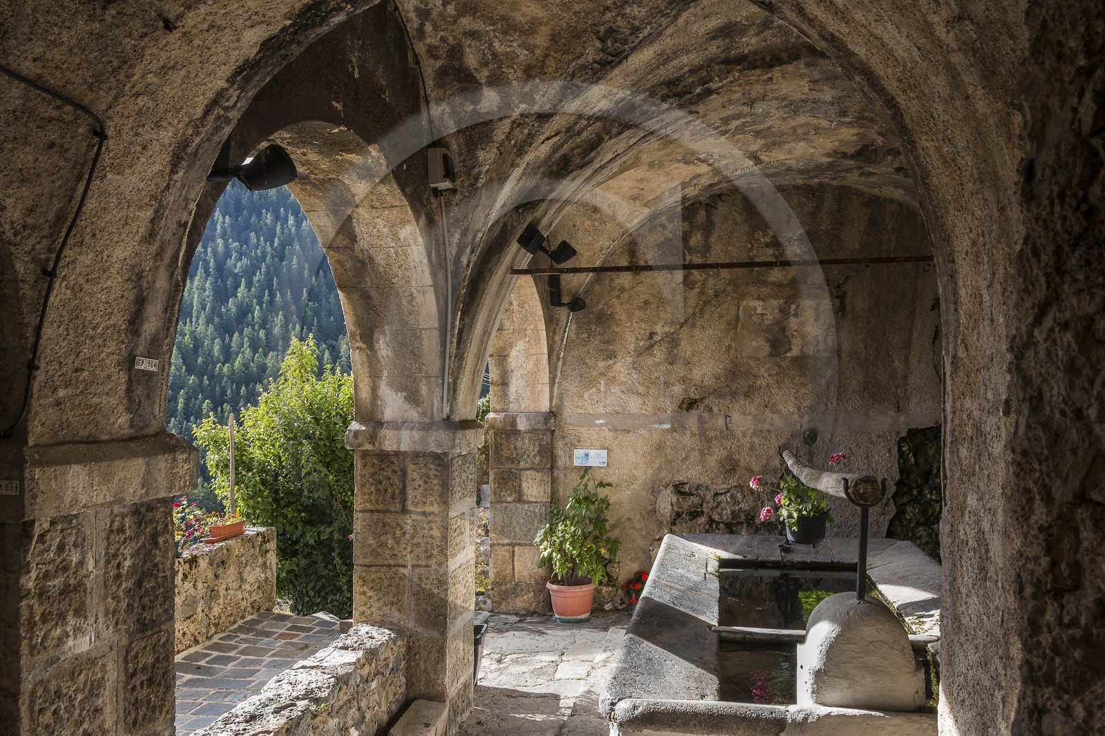Vallée de la Tinée, Roubion, le lavoir