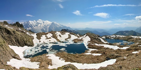 Les Lacs Noirs, le Mont-Blanc et les Fiz