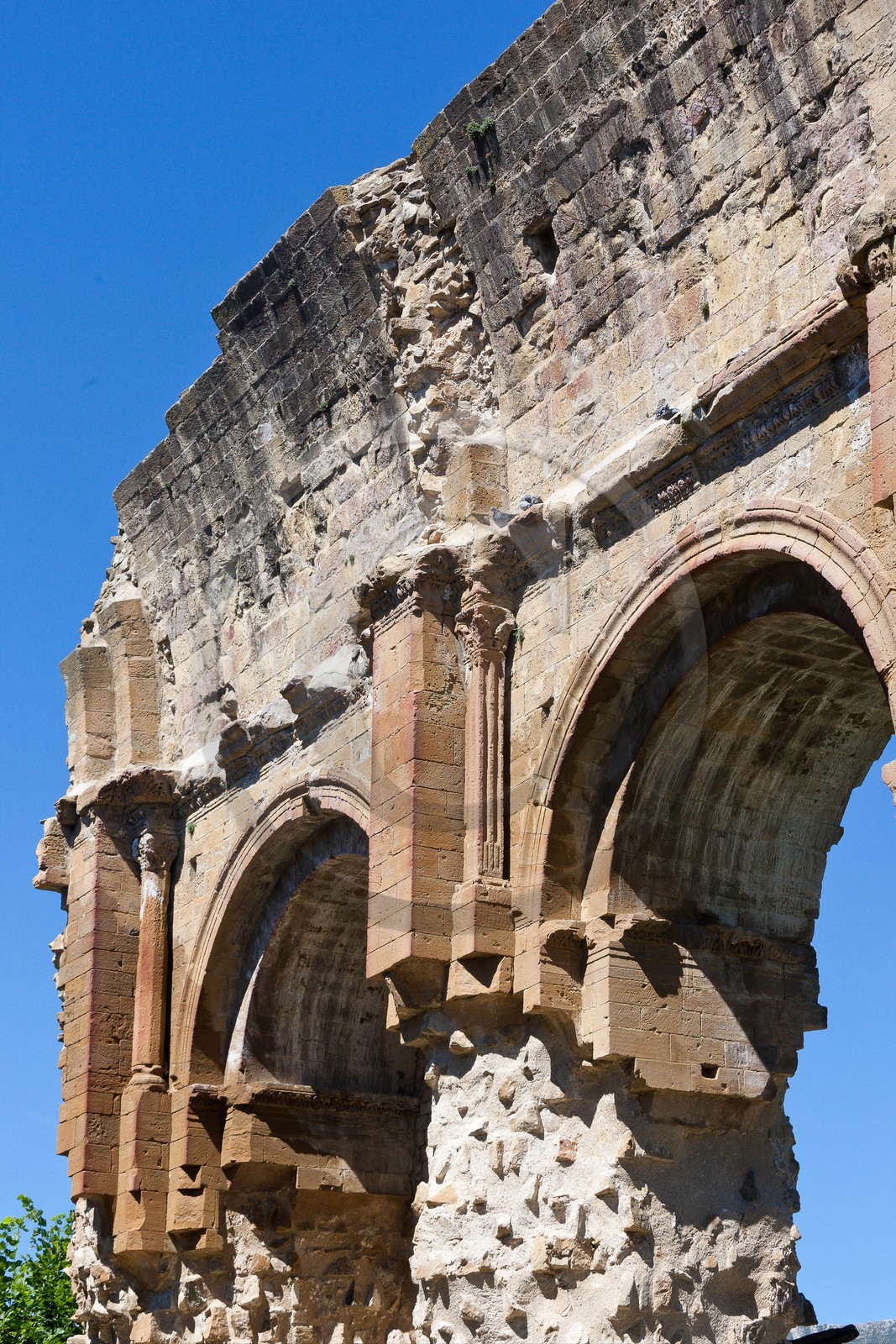 Saint-André de Rosans, Prieuré fondé par l'ordre de Cluny au Xème siècle