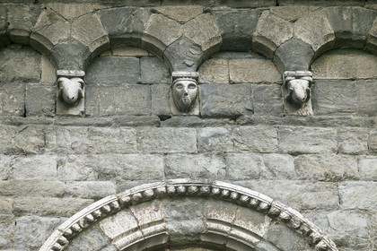 Embrun, Cathédrale Notre-Dame du Réal, détails sculpture