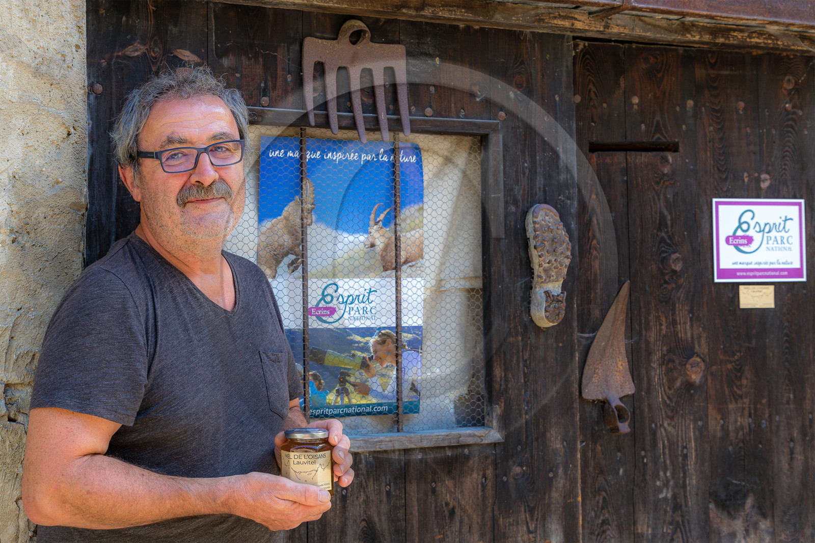 Margaux et Didier Pissard, apiculteurs