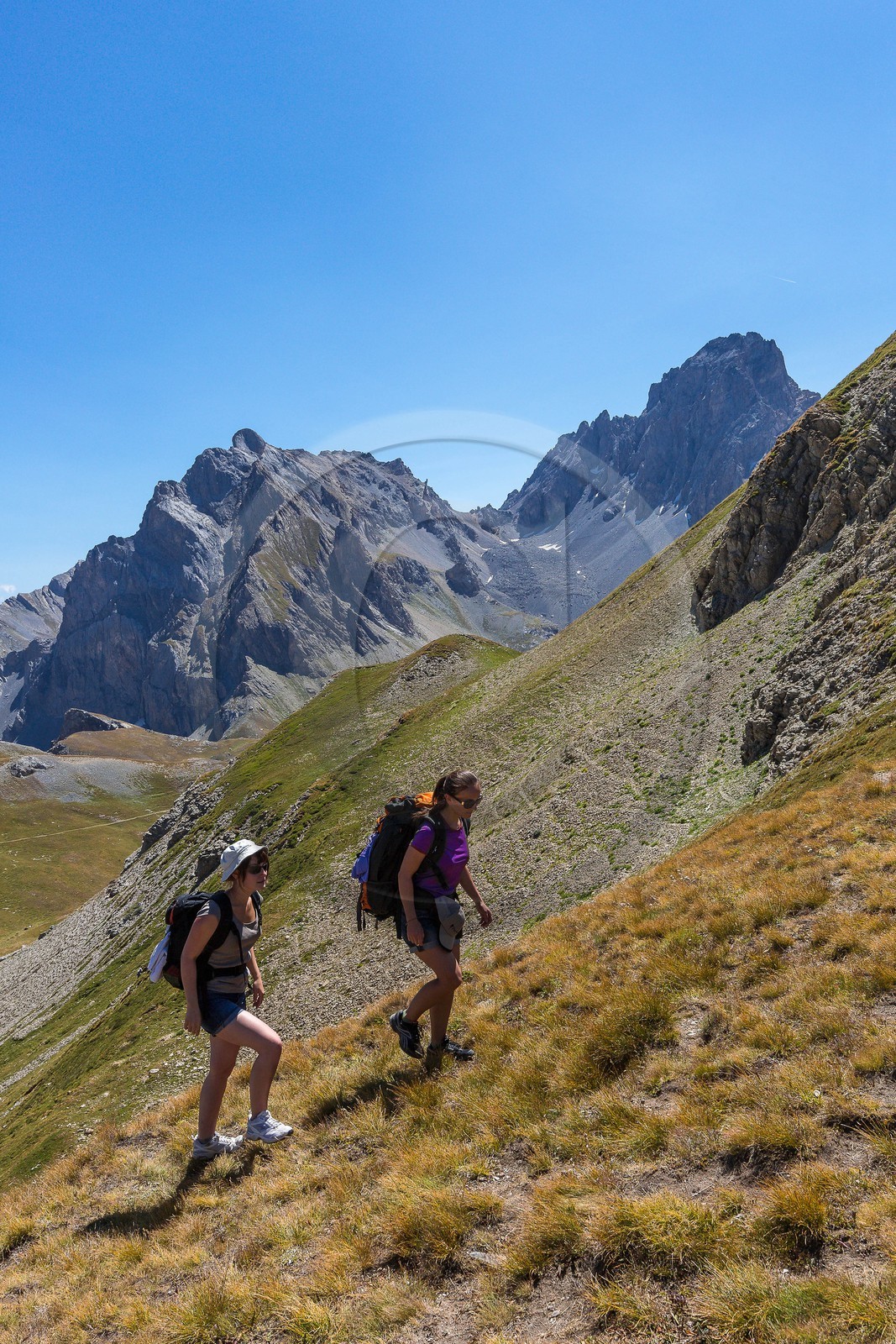Col des Monges  (alt. 2503 m) et la Tête de Villadel (2728m)