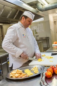 Briançon, restauration scolaire, cuisine municipale du Centre Lepoire