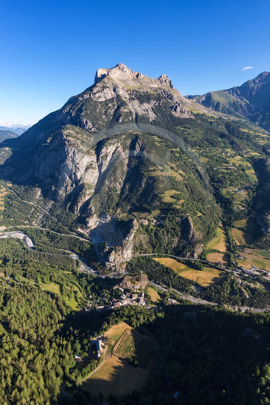 Méolans-Revel, la Séolane des Beysses, la Petite Séolane et la Grande Séolane