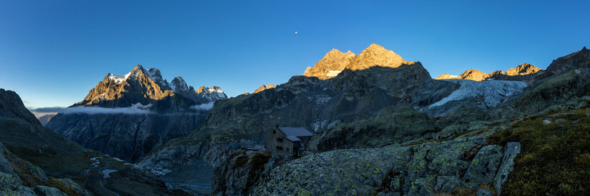 Refuge du Glacier Blanc