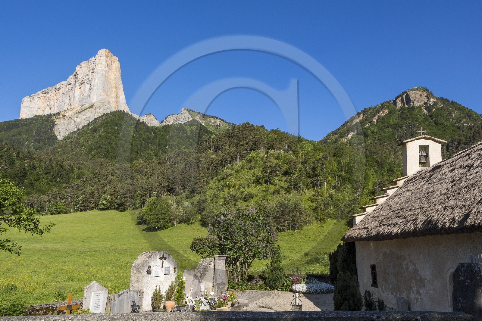 Saint-Martin-de-Clelles, au pied du Mont-Aiguille le hameau de Trézanne