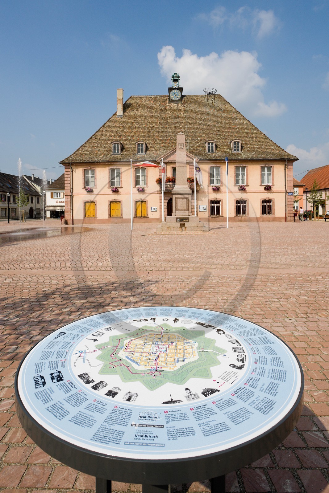 Neuf-Brisach, Fortifications Vauban inscrites au patrimoine mond