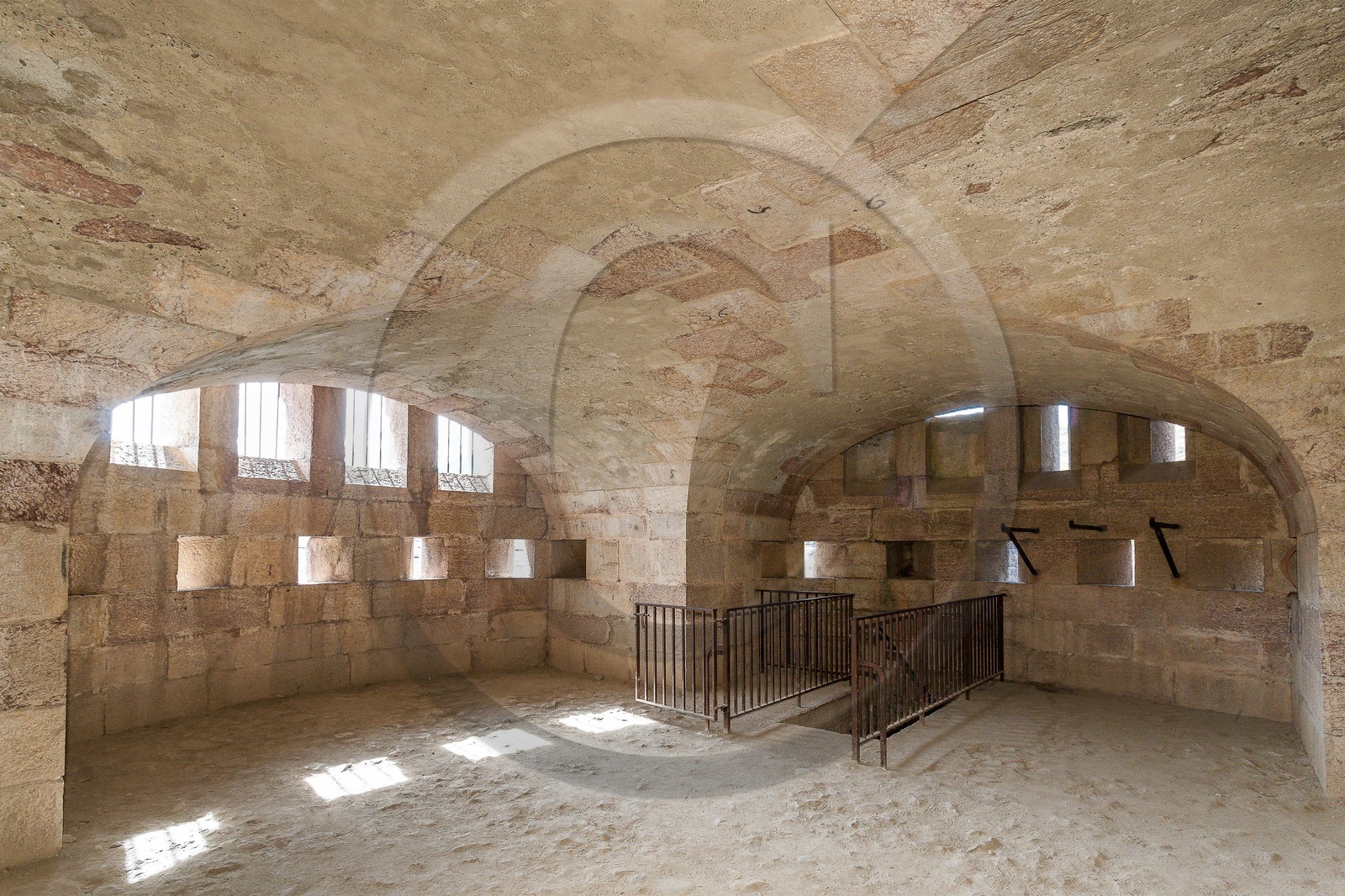 Mont-Dauphin, fortifications Vauban, lunette d'Arçon