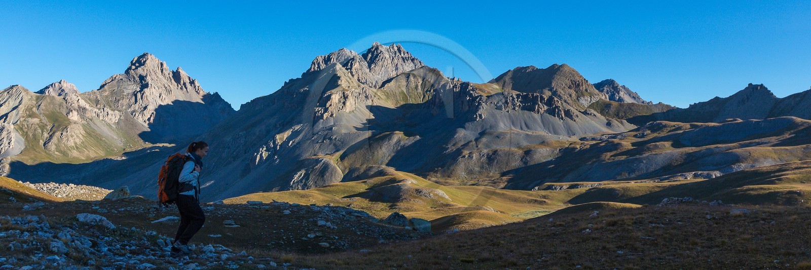 Col de la Gypière de l'Orenaye (2482m), La Meyna (3067m) et la Tête de Sautron (3165m)