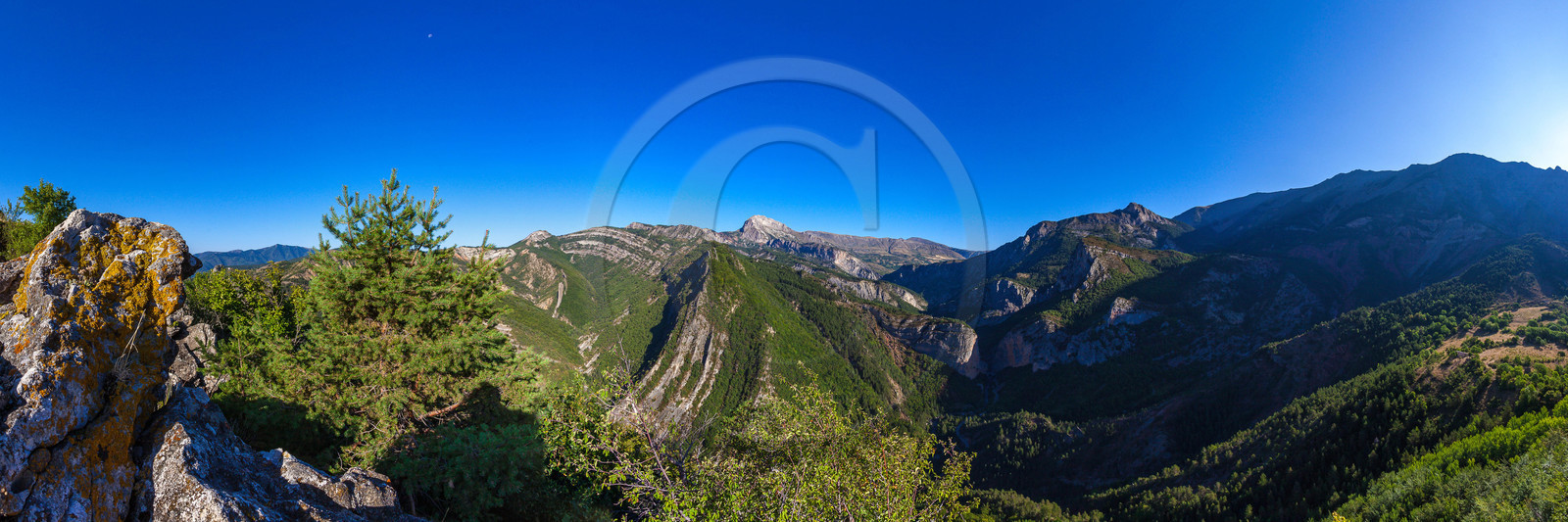 Lame de Facibelle, le Bau et la clue de Pérouré