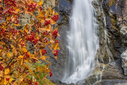 Vallée de la Bonne,  Le Désert, cascade de la Pisse