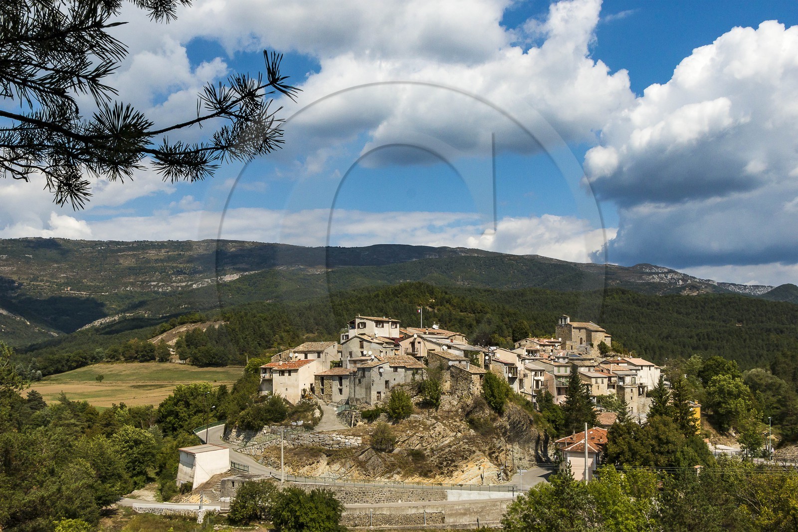 Estéron, Collongues