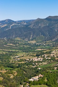 Vallée de l'Oule, village de Montmorin du Col des Tourettes