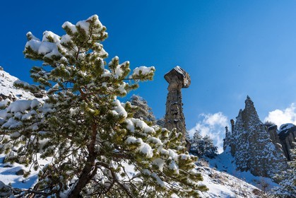Le Sauze-du-Lac, village perché sur les hauteurs du lac de Serre-Ponçon