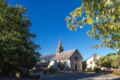 Eglise de l'Ubac de Pontis