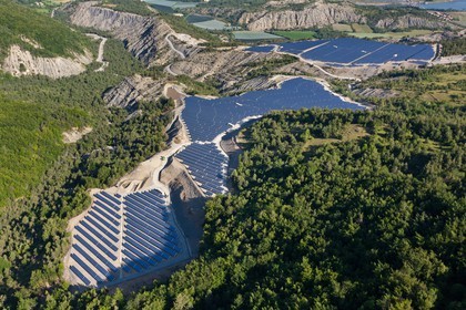 La plus grande centrale solaire photovoltaïque de France