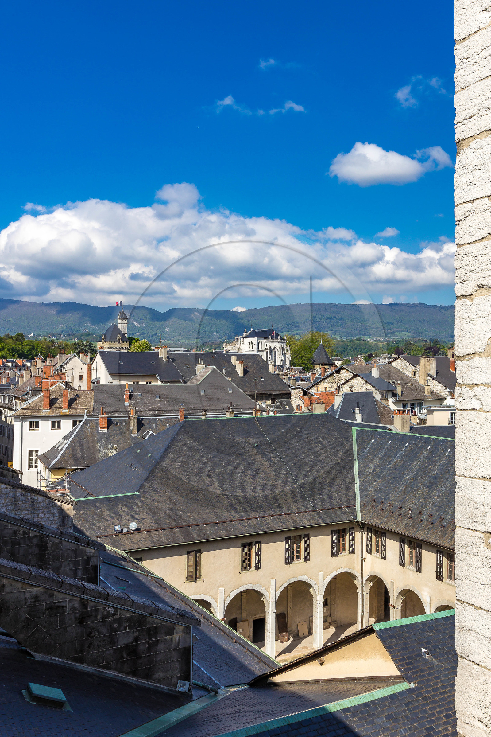 Chambéry et le Musée Savoisien