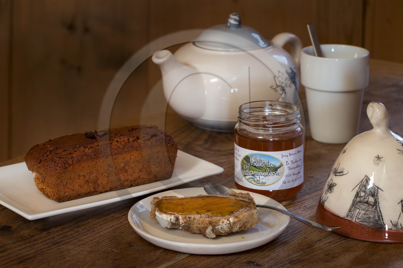 Vallée du Champsaur, Gaëlle et Jimmy Bertrand-Pellisson, apiculteurs