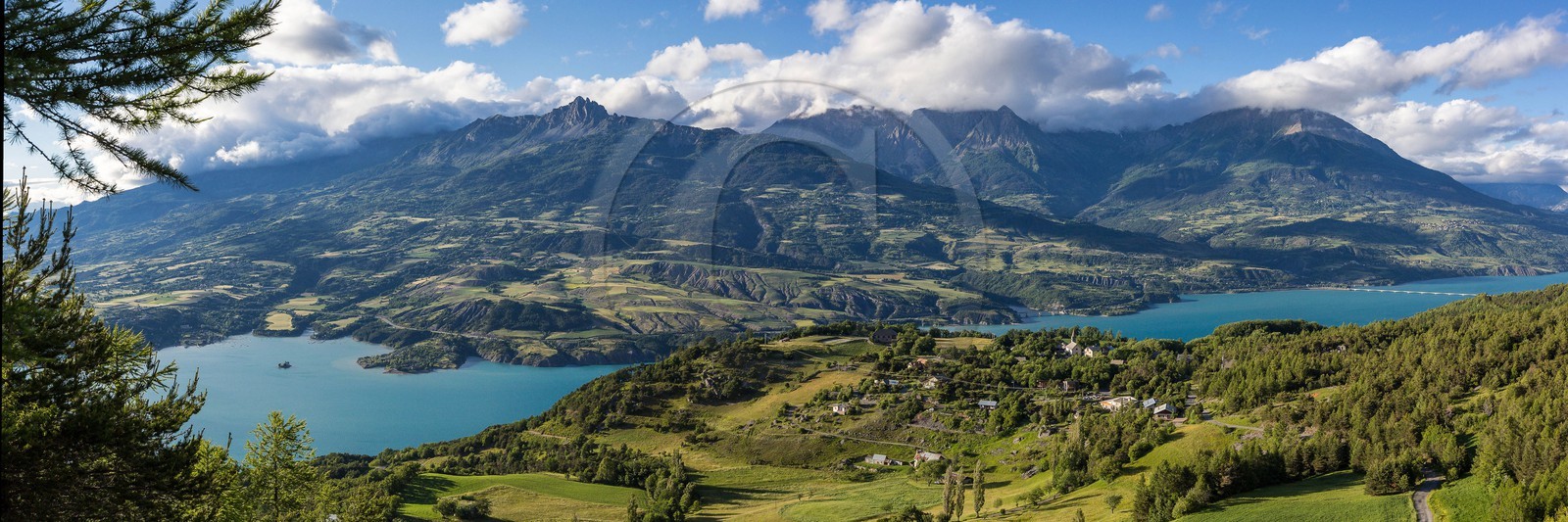 Alpes de Haute-Provence, village de Pontis