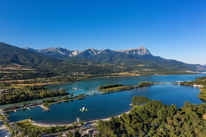 Lac de Serre-Ponçon, Embrun et le plan d'eau