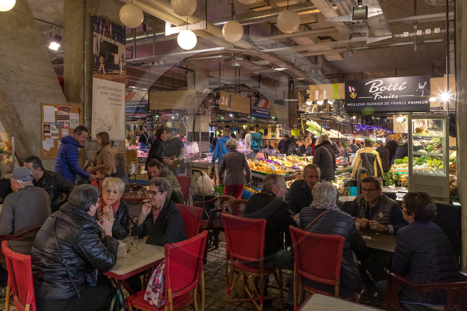 Le café des halles de Chambéry