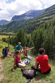 Randonnée famille montagne