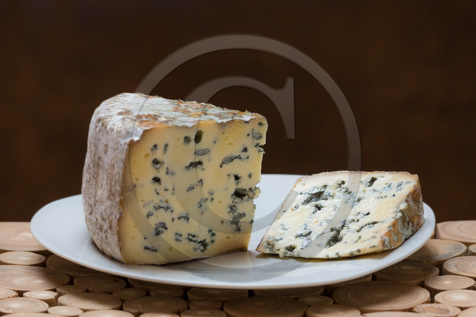 fromagerie coopérative de Château-Queyras, le bleu du Queyras,